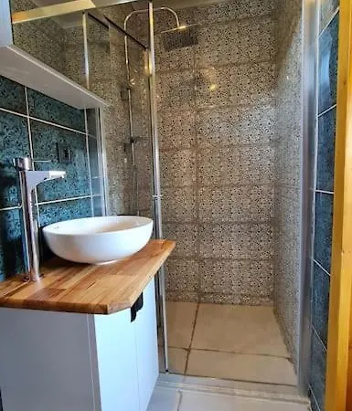 Alley Tiny House Vila *