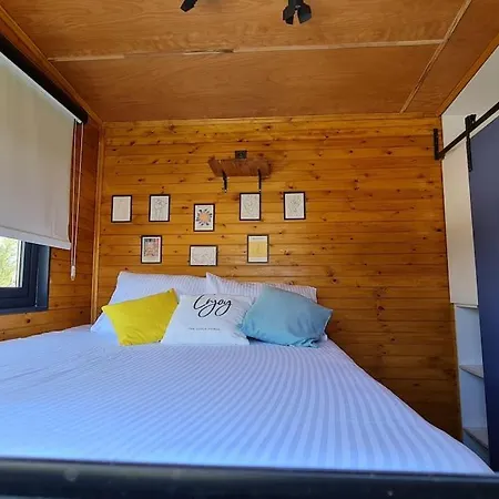 Alley Tiny House 别墅 *