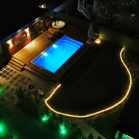 Alley Tiny House 别墅 费特希耶