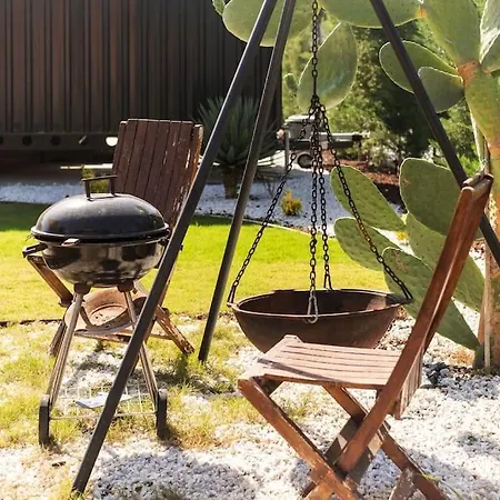 Alley Tiny House Vila *