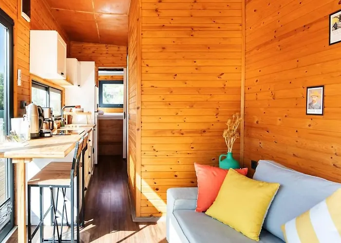 Alley Tiny House Villa